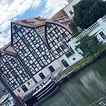 Nowa Apartament - Komfortowe 61M2 - 3 Pokoje, Garaz, Klimatyzacja