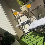 Nowa Apartament - Komfortowe 61M2 - 3 Pokoje, Garaz, Klimatyzacja